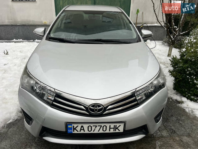 Серый Тойота Королла, объемом двигателя 1.6 л и пробегом 155 тыс. км за 11200 $, фото 1 на Automoto.ua