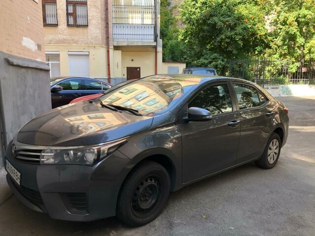 Серый Тойота Королла, объемом двигателя 1.6 л и пробегом 170 тыс. км за 13300 $, фото 1 на Automoto.ua