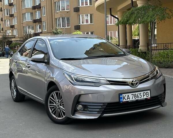 Серый Тойота Королла, объемом двигателя 1.6 л и пробегом 64 тыс. км за 16700 $, фото 1 на Automoto.ua