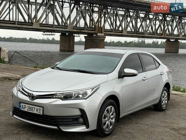 Серый Тойота Королла, объемом двигателя 1.33 л и пробегом 153 тыс. км за 9500 $, фото 1 на Automoto.ua