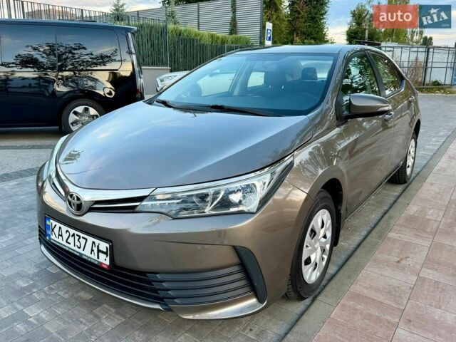 Сірий Тойота Королла, об'ємом двигуна 1.6 л та пробігом 146 тис. км за 12400 $, фото 1 на Automoto.ua