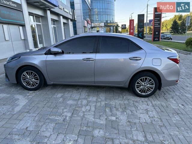 Сірий Тойота Королла, об'ємом двигуна 1.6 л та пробігом 81 тис. км за 16500 $, фото 1 на Automoto.ua