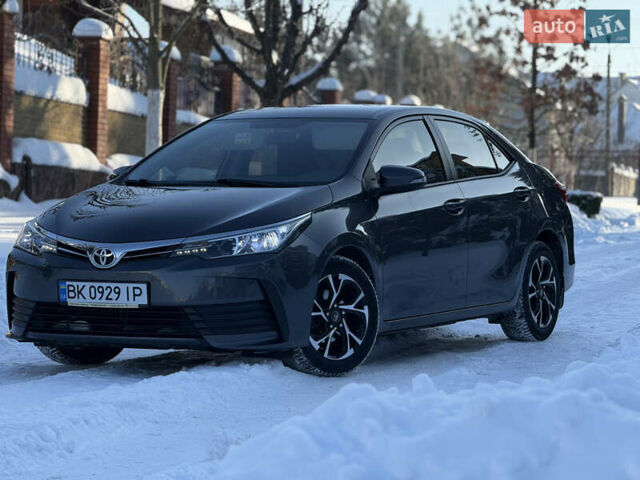 Серый Тойота Королла, объемом двигателя 1.33 л и пробегом 52 тыс. км за 13900 $, фото 1 на Automoto.ua