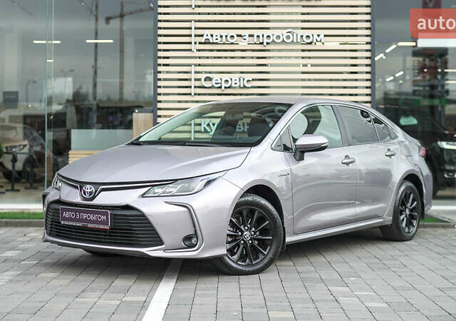 Сірий Тойота Королла, об'ємом двигуна 1.8 л та пробігом 51 тис. км за 23472 $, фото 1 на Automoto.ua