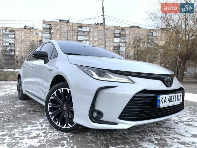 Сірий Тойота Королла, об'ємом двигуна 1.8 л та пробігом 140 тис. км за 24500 $, фото 1 на Automoto.ua