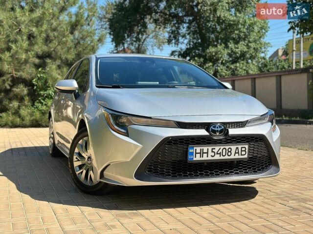 Сірий Тойота Королла, об'ємом двигуна 1.8 л та пробігом 30 тис. км за 15900 $, фото 1 на Automoto.ua