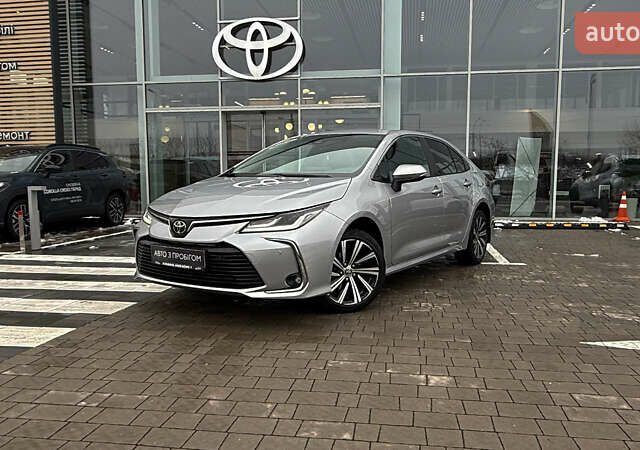 Серый Тойота Королла, объемом двигателя 1.6 л и пробегом 13 тыс. км за 23200 $, фото 1 на Automoto.ua