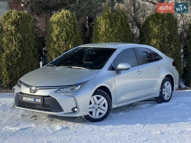 Сірий Тойота Королла, об'ємом двигуна 1.6 л та пробігом 38 тис. км за 22990 $, фото 1 на Automoto.ua