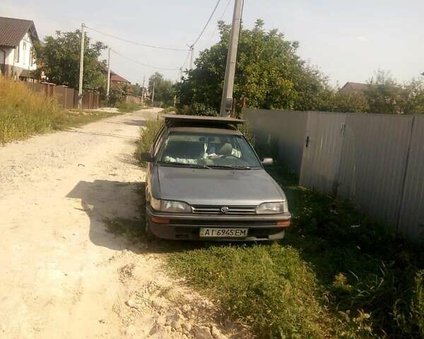 Сірий Тойота Королла, об'ємом двигуна 0 л та пробігом 302 тис. км за 1950 $, фото 1 на Automoto.ua