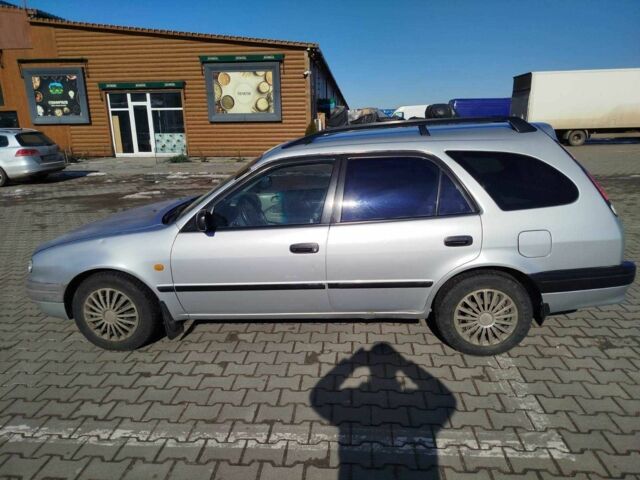 Серый Тойота Королла, объемом двигателя 1.3 л и пробегом 248 тыс. км за 2300 $, фото 1 на Automoto.ua