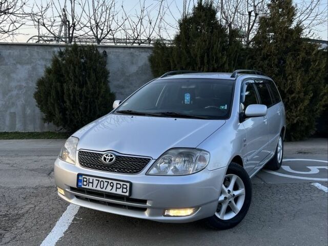 Серый Тойота Королла, объемом двигателя 2 л и пробегом 177 тыс. км за 4999 $, фото 1 на Automoto.ua