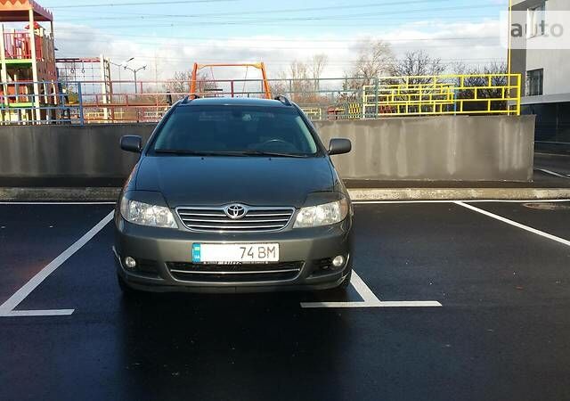 Серый Тойота Королла, объемом двигателя 1.4 л и пробегом 355 тыс. км за 6000 $, фото 1 на Automoto.ua