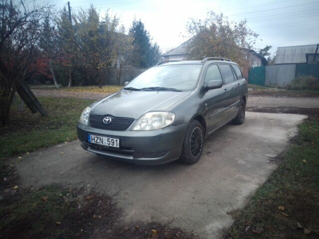 Серый Тойота Королла, объемом двигателя 2 л и пробегом 280 тыс. км за 2200 $, фото 1 на Automoto.ua