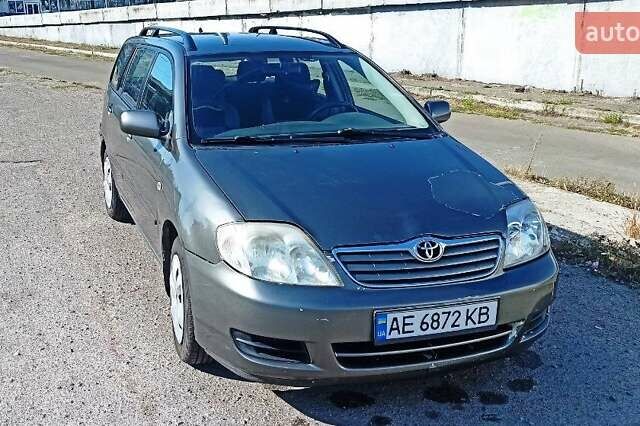 Сірий Тойота Королла, об'ємом двигуна 1.6 л та пробігом 339 тис. км за 4200 $, фото 1 на Automoto.ua