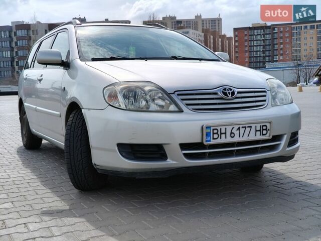 Сірий Тойота Королла, об'ємом двигуна 1.36 л та пробігом 320 тис. км за 5500 $, фото 1 на Automoto.ua