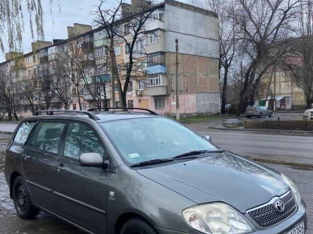 Сірий Тойота Королла, об'ємом двигуна 2 л та пробігом 250 тис. км за 2750 $, фото 1 на Automoto.ua