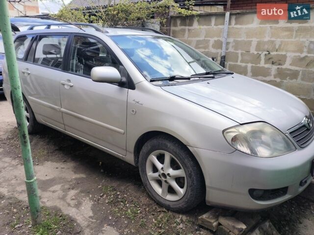 Сірий Тойота Королла, об'ємом двигуна 1.4 л та пробігом 327 тис. км за 5500 $, фото 1 на Automoto.ua