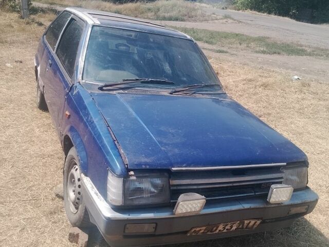 Синий Тойота Королла, объемом двигателя 1.5 л и пробегом 140 тыс. км за 264 $, фото 1 на Automoto.ua