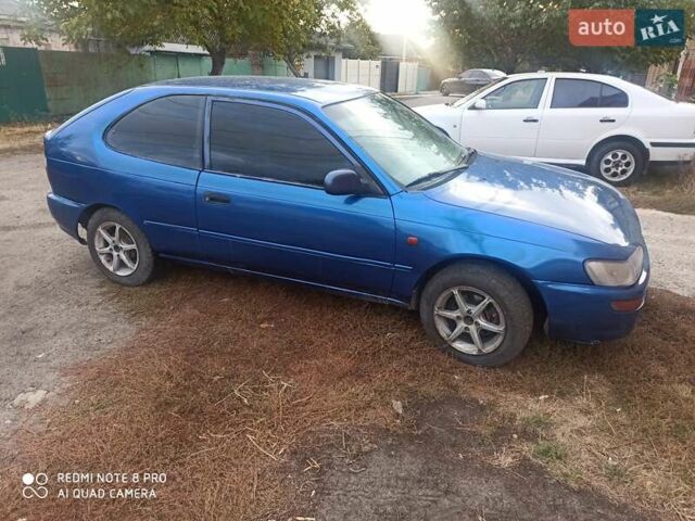 Синій Тойота Королла, об'ємом двигуна 0 л та пробігом 200 тис. км за 1850 $, фото 1 на Automoto.ua