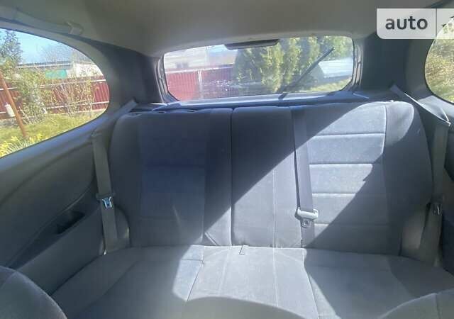 Синій Тойота Королла, об'ємом двигуна 1.4 л та пробігом 174 тис. км за 2499 $, фото 1 на Automoto.ua