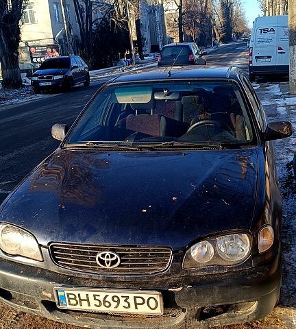 Синій Тойота Королла, об'ємом двигуна 1.6 л та пробігом 220 тис. км за 2300 $, фото 1 на Automoto.ua