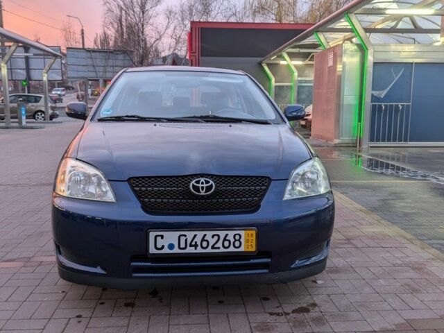 Синий Тойота Королла, объемом двигателя 1.4 л и пробегом 375 тыс. км за 1782 $, фото 1 на Automoto.ua