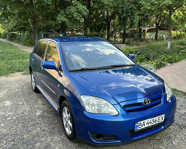 Синій Тойота Королла, об'ємом двигуна 1.4 л та пробігом 229 тис. км за 4300 $, фото 1 на Automoto.ua