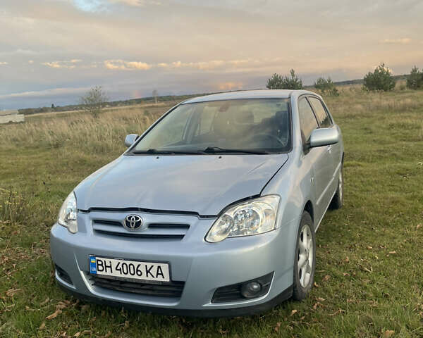 Синий Тойота Королла, объемом двигателя 1.6 л и пробегом 230 тыс. км за 5700 $, фото 1 на Automoto.ua