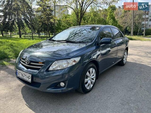 Синий Тойота Королла, объемом двигателя 1.6 л и пробегом 201 тыс. км за 5899 $, фото 1 на Automoto.ua