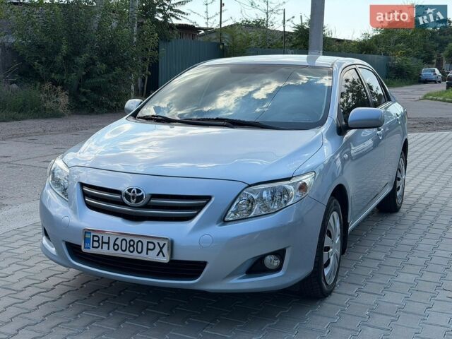 Синій Тойота Королла, об'ємом двигуна 1.6 л та пробігом 215 тис. км за 6000 $, фото 1 на Automoto.ua