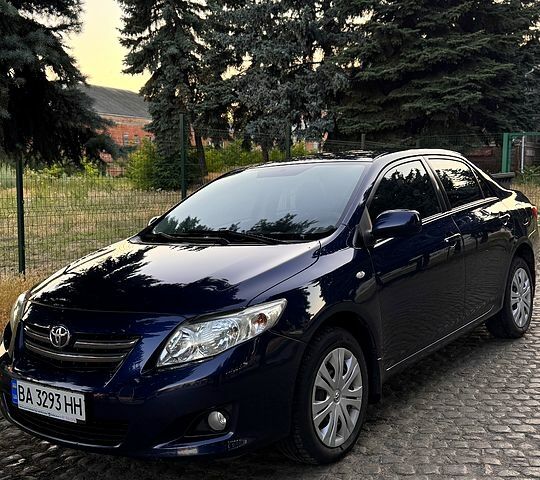Синий Тойота Королла, объемом двигателя 1.6 л и пробегом 222 тыс. км за 7600 $, фото 1 на Automoto.ua