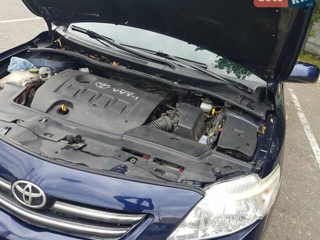 Синій Тойота Королла, об'ємом двигуна 1.6 л та пробігом 229 тис. км за 7800 $, фото 1 на Automoto.ua