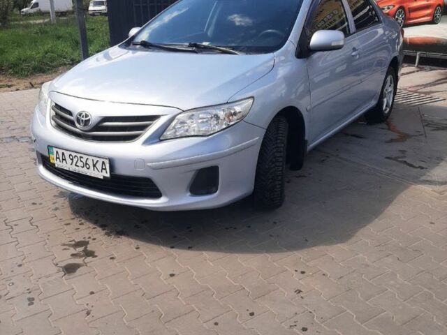 Синий Тойота Королла, объемом двигателя 1.3 л и пробегом 11 тыс. км за 6600 $, фото 1 на Automoto.ua