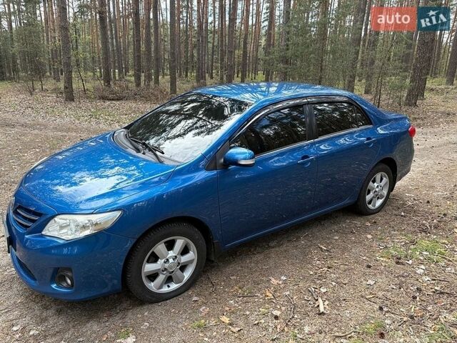 Синий Тойота Королла, объемом двигателя 1.6 л и пробегом 200 тыс. км за 9200 $, фото 1 на Automoto.ua