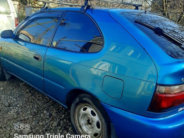 Зеленый Тойота Королла, объемом двигателя 1.6 л и пробегом 370 тыс. км за 3100 $, фото 1 на Automoto.ua