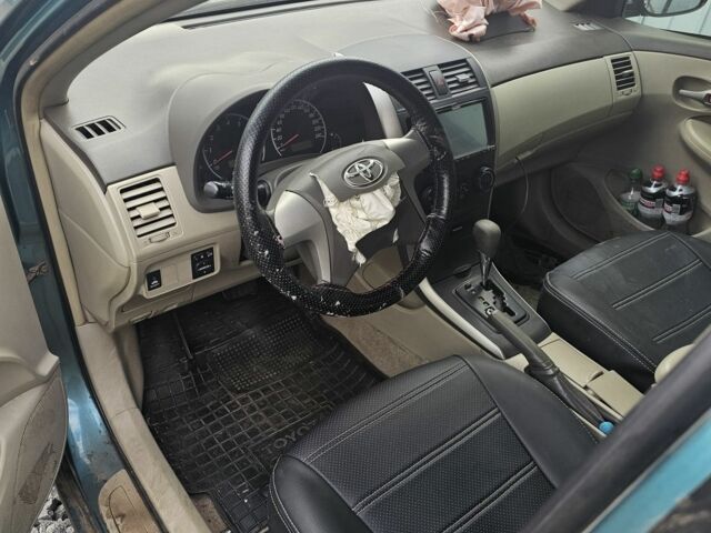 Зеленый Тойота Королла, объемом двигателя 1.8 л и пробегом 150 тыс. км за 3000 $, фото 1 на Automoto.ua