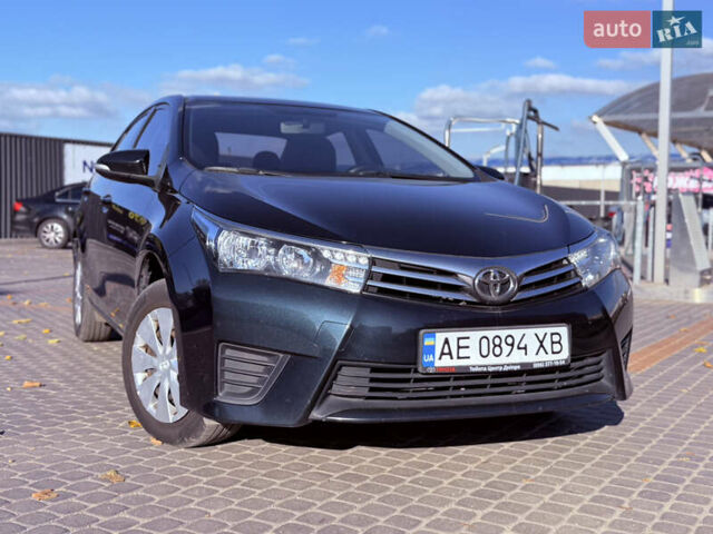 Зеленый Тойота Королла, объемом двигателя 1.6 л и пробегом 120 тыс. км за 12000 $, фото 1 на Automoto.ua