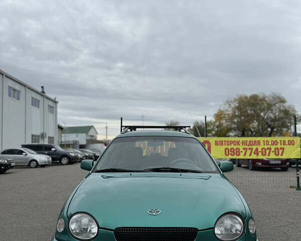 Зеленый Тойота Королла, объемом двигателя 1.33 л и пробегом 390 тыс. км за 3300 $, фото 1 на Automoto.ua