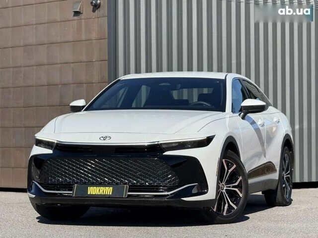 Тойота Краун, объемом двигателя 0 л и пробегом 35 тыс. км за 46900 $, фото 1 на Automoto.ua