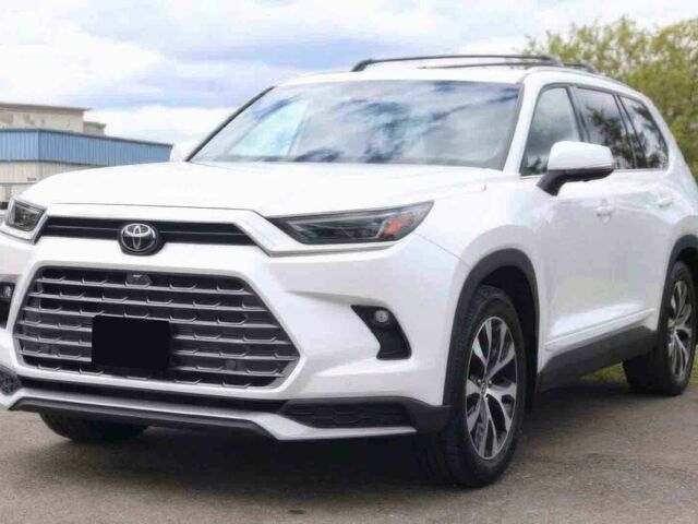 Белый Тойота Другая, объемом двигателя 2.4 л и пробегом 15 тыс. км за 9000 $, фото 1 на Automoto.ua