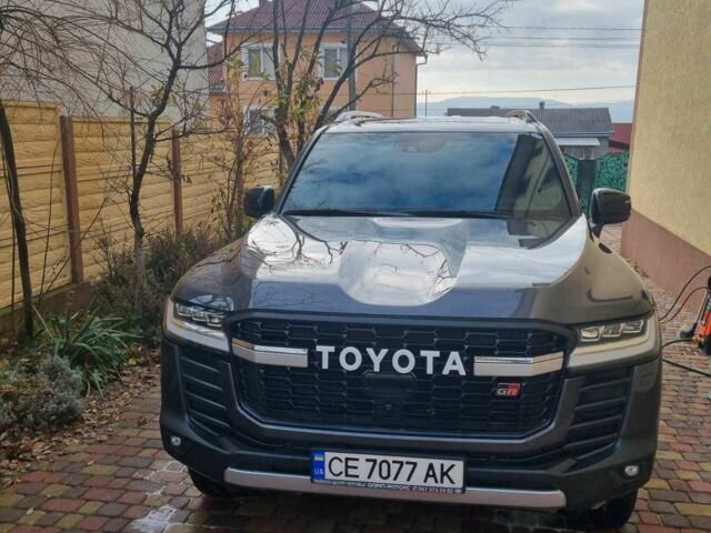 Сірий Тойота Інша, об'ємом двигуна 3.3 л та пробігом 3 тис. км за 89900 $, фото 1 на Automoto.ua