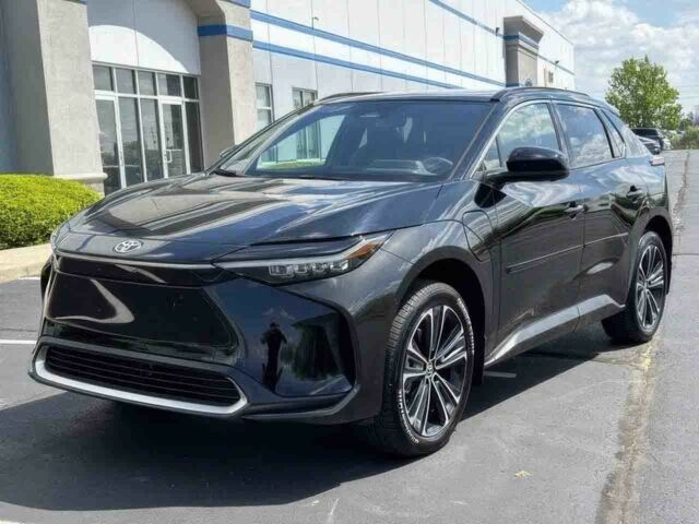 Сірий Тойота Інша, об'ємом двигуна 0 л та пробігом 14 тис. км за 9000 $, фото 1 на Automoto.ua