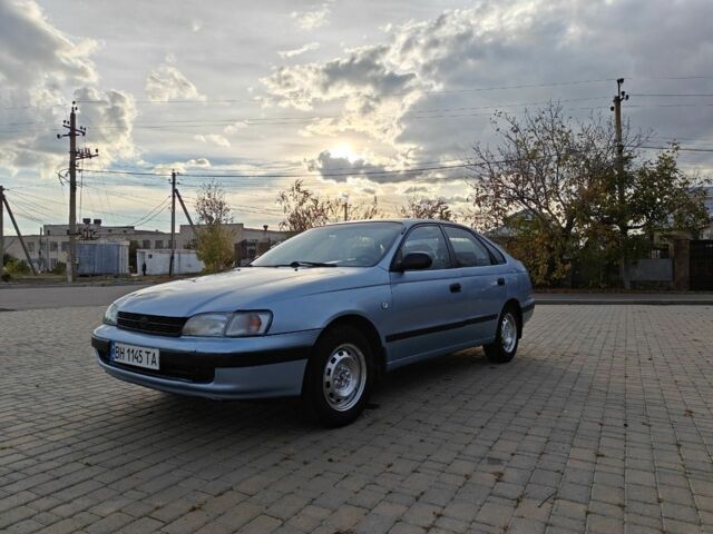 Синий Тойота Другая, объемом двигателя 2 л и пробегом 400 тыс. км за 2300 $, фото 1 на Automoto.ua