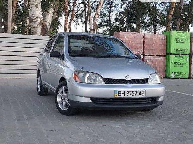 Сірий Тойота Ехо, об'ємом двигуна 1.5 л та пробігом 206 тис. км за 3700 $, фото 1 на Automoto.ua