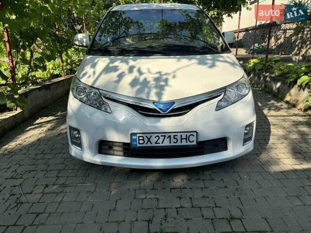 Белый Тойота Эстима, объемом двигателя 2.36 л и пробегом 124 тыс. км за 14500 $, фото 1 на Automoto.ua