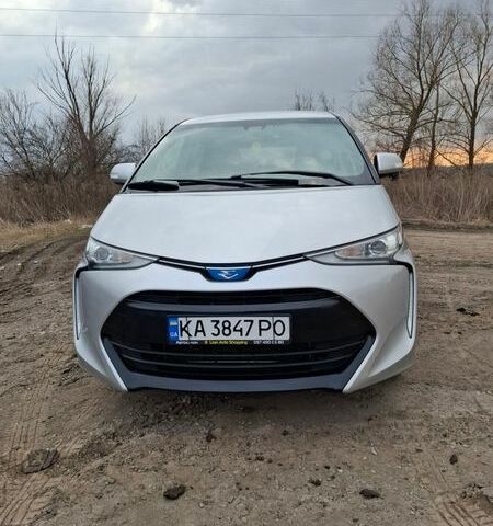 Серый Тойота Эстима, объемом двигателя 2.36 л и пробегом 24 тыс. км за 21500 $, фото 1 на Automoto.ua