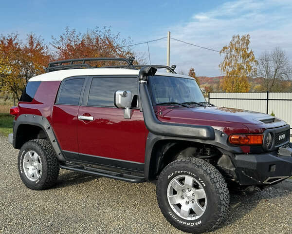 Червоний Тойота ФЖ Крузер, об'ємом двигуна 3.96 л та пробігом 193 тис. км за 29300 $, фото 1 на Automoto.ua