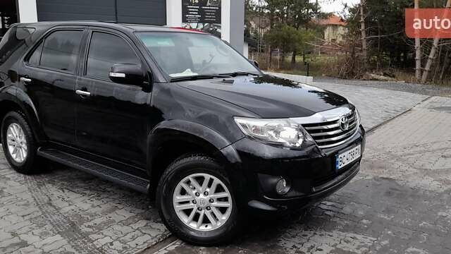 Тойота Фортунер, объемом двигателя 0 л и пробегом 134 тыс. км за 18000 $, фото 1 на Automoto.ua
