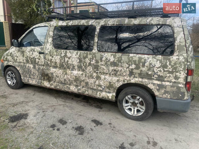Красный Тойота Хиасе, объемом двигателя 2.4 л и пробегом 450 тыс. км за 4500 $, фото 1 на Automoto.ua