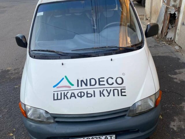Тойота Хіасє, об'ємом двигуна 2.4 л та пробігом 669 тис. км за 5100 $, фото 1 на Automoto.ua